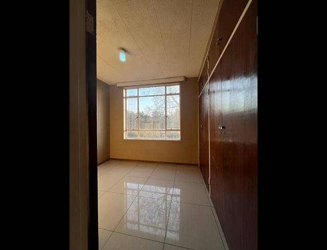 3 BEDROOM APARTMENT FOR SALE IN PRETORIA WEST